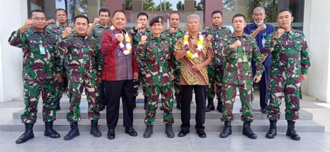 Pengantar Purna Bakti dan Purna Tugas Brigjen TNI E. Trias Komara, S.H., M.H. dan Kol Purn M. Mahmud, S.H.